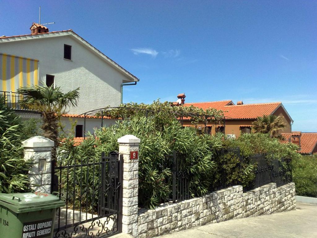 Apartments Kolorcek Izola Eksteriør bilde